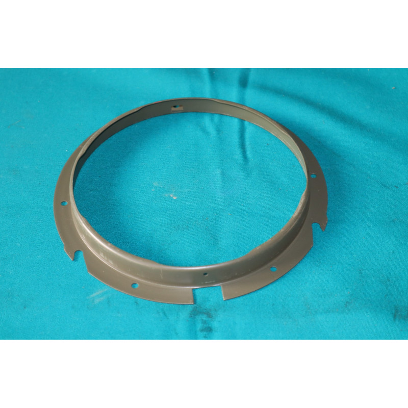 Rámik vodotesného svetlometu Tatra