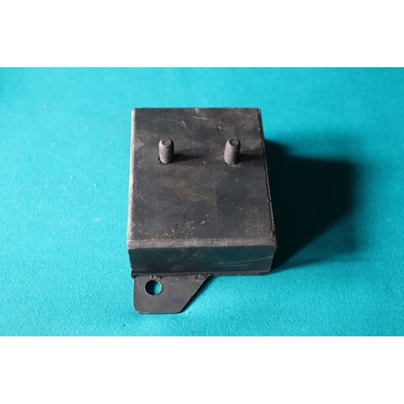 Silentblok prevodovky ľavý zahnutý MTS, kabíny LIAZ