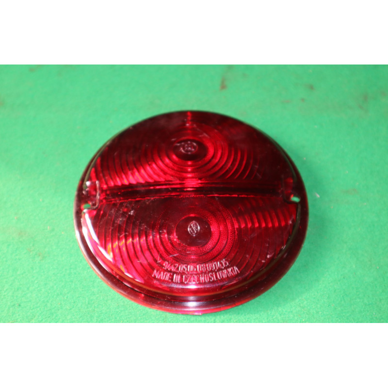 Kryt zadného svetla celočervený s prepážkou