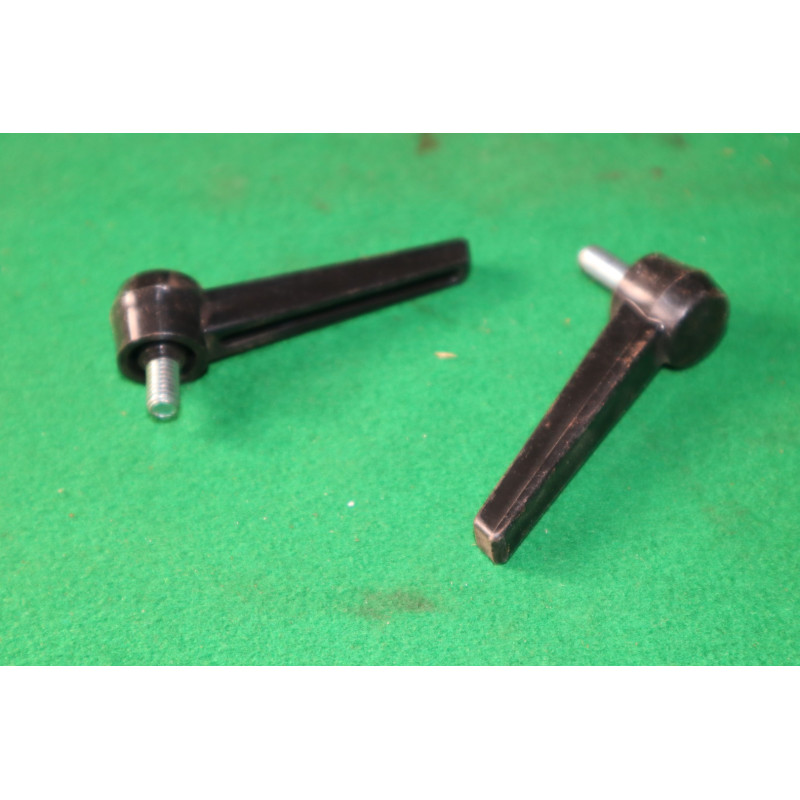 upínacia páčka so skrutkou M6