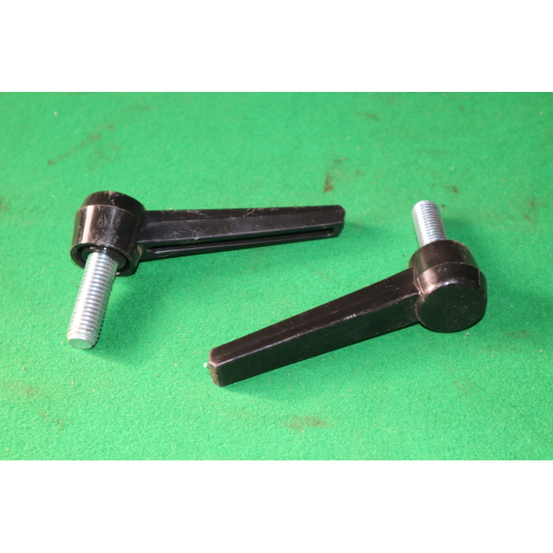 Upínacia páčka so skrutkou M12