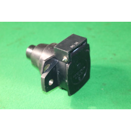 Zásuvka 7-pólová EURO čierna