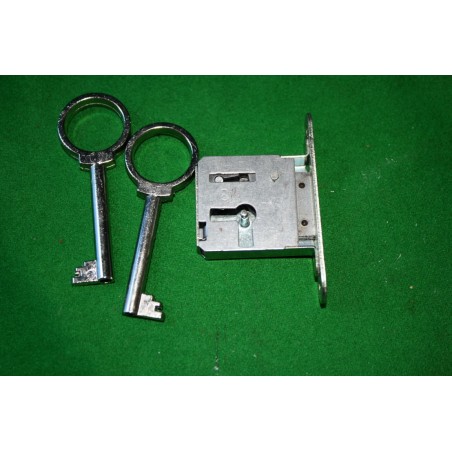 Zámok zadlabávací, pravý - Pv3s