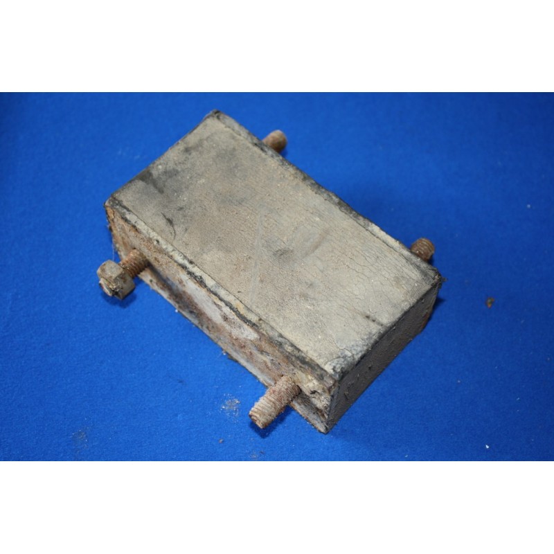 Silenblok tlmiča T- 148