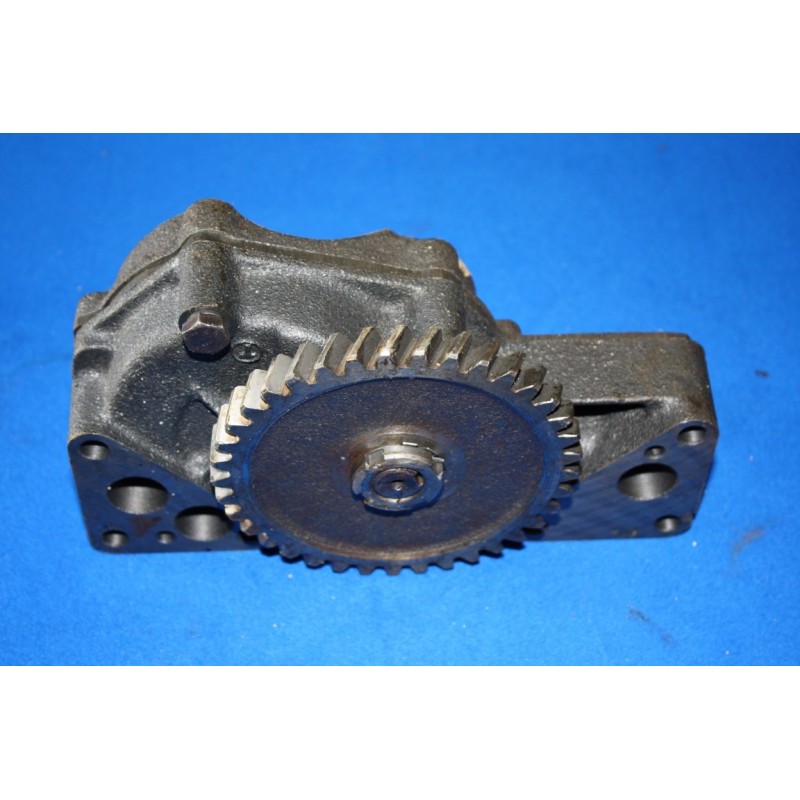 Olejové čerpadlo T-148. T138