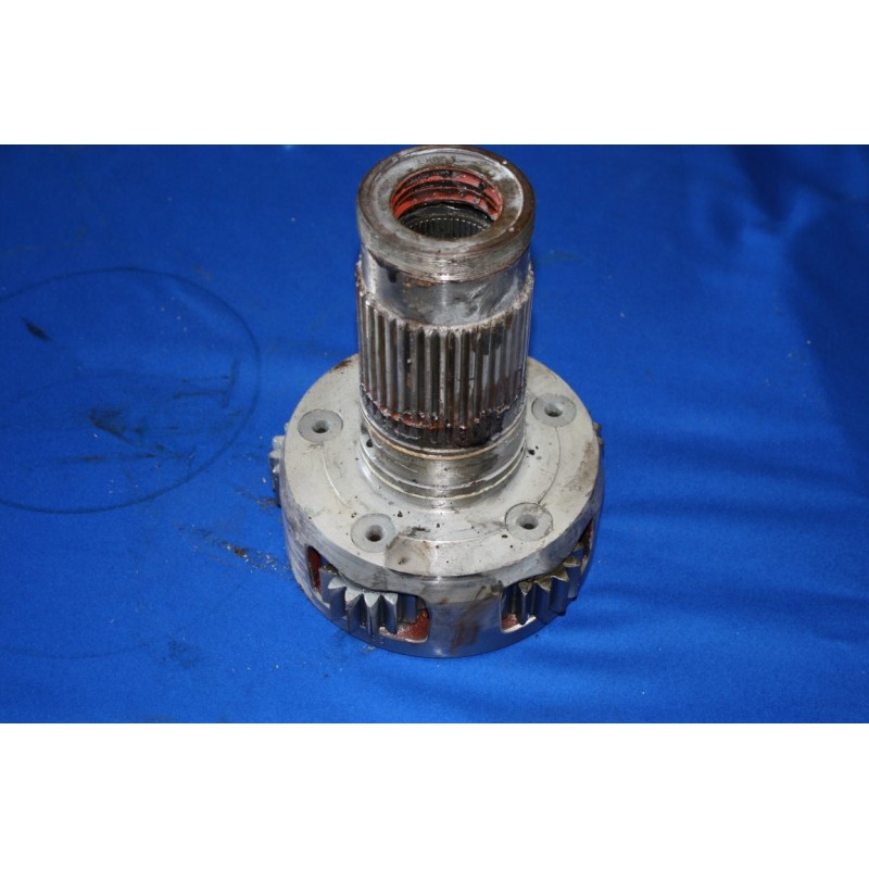 Skriňa satelitu predná náprava