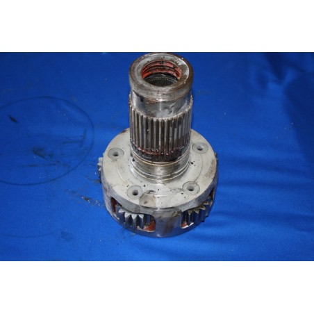 Skriňa satelitu predná náprava