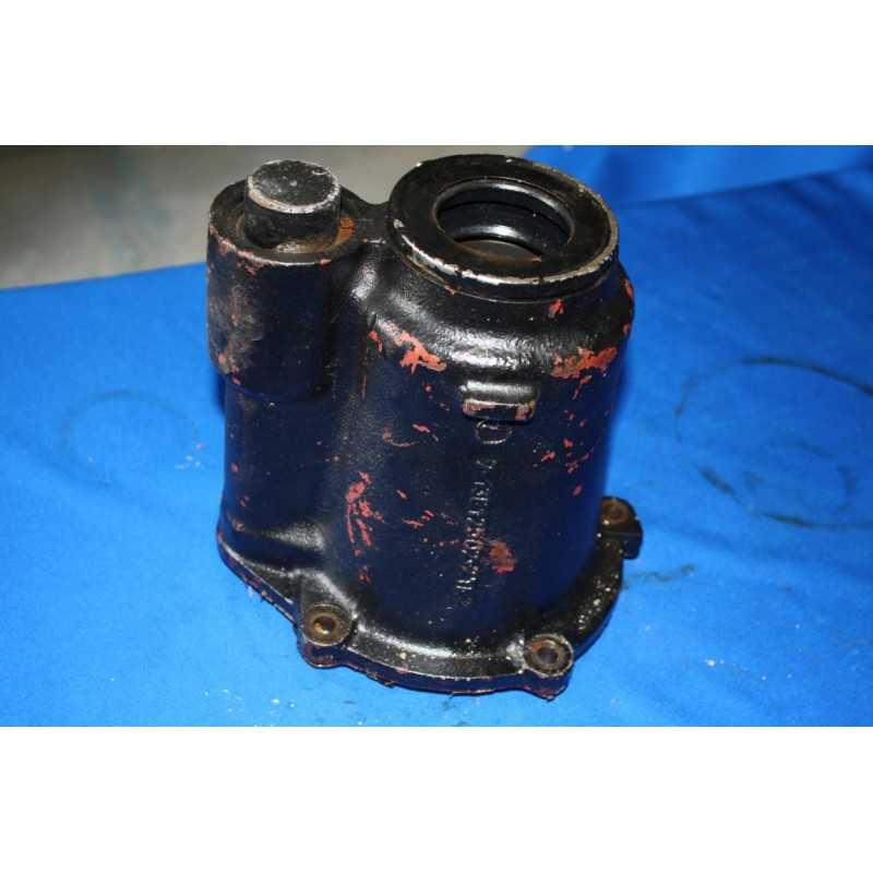 Veko skrine pomocného náhonu T-148