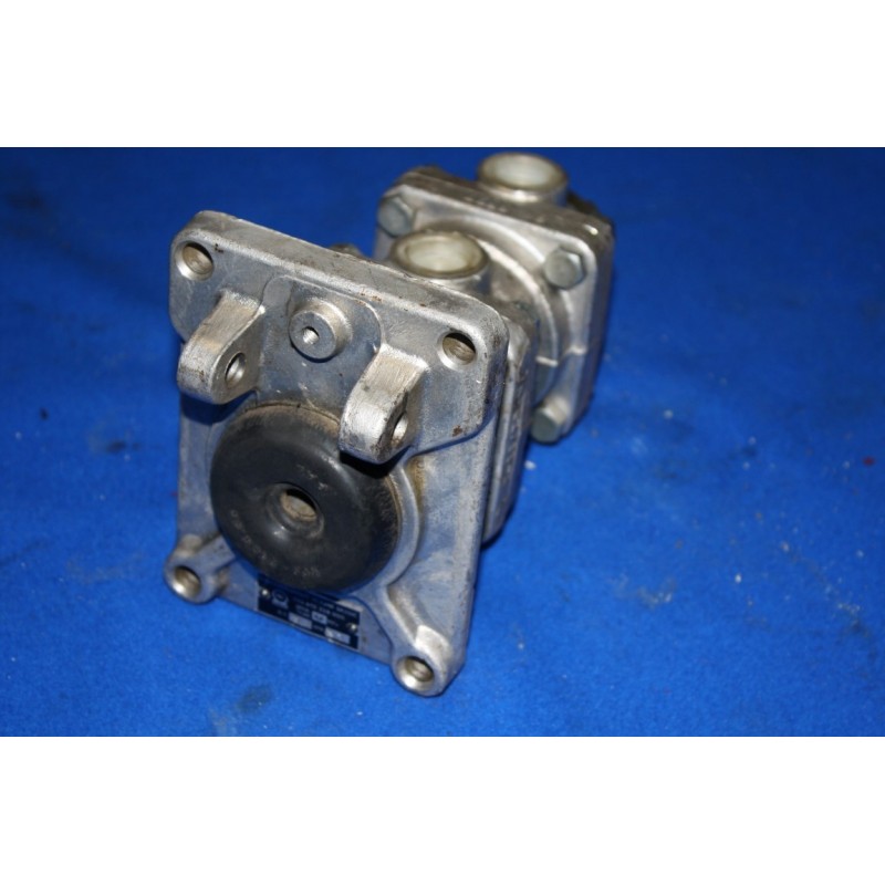 Brzdič hlavný dvojokruhový T-148