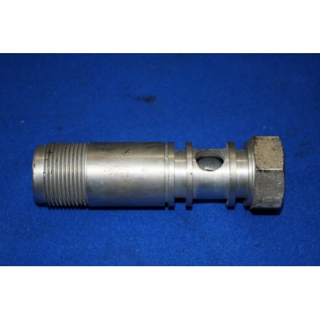 Skrutka maileru M 32