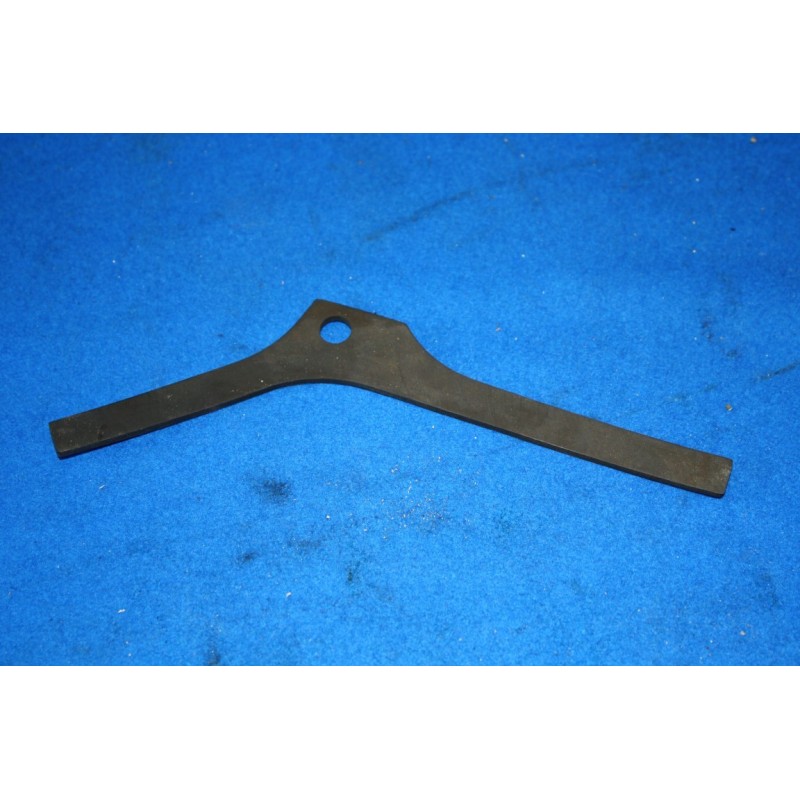 Tesnenie pod pravý krycí plech