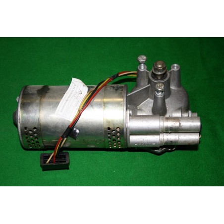 Elektromotor stierača odrušený Tatra
