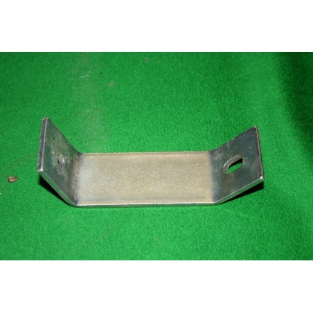 Zadný držiak blatníku Tatra