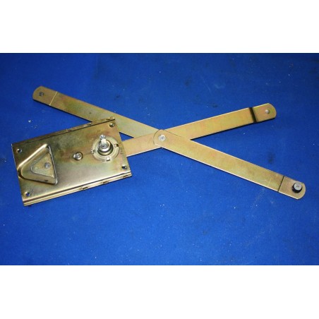 Spúštač okna dvojramený Tatra