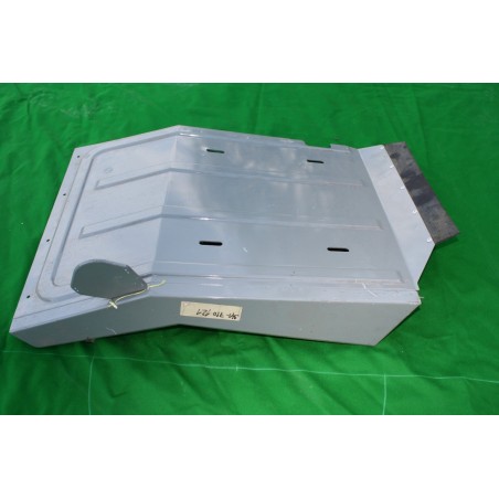 Blatník predný - zadná časť pravá Tatra