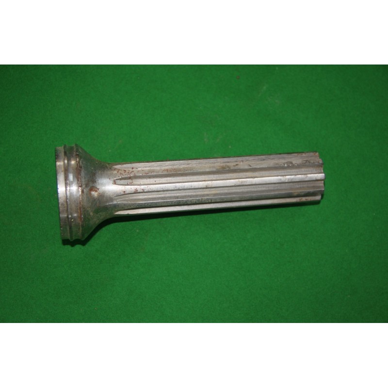 Drážková časť kardánu