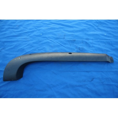 Spojlér predného stĺpika pravý Tatra