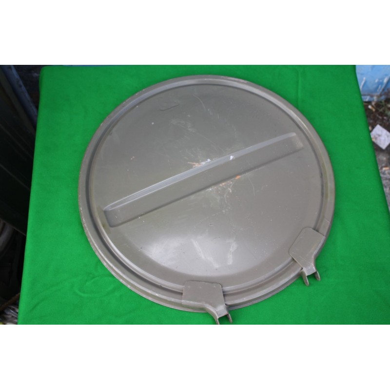 Víko výhladového otvoru