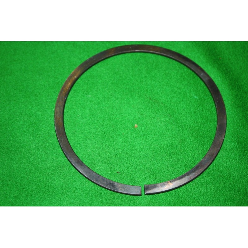 Poistný krúžok ložiska 100