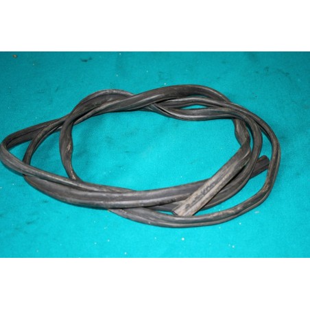 tes. výklopného skla  - dl. 2390 mm