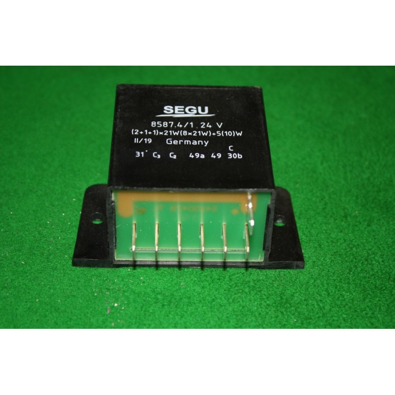 Prerušovač smerových svetiel RUHLA 20815 TATRA