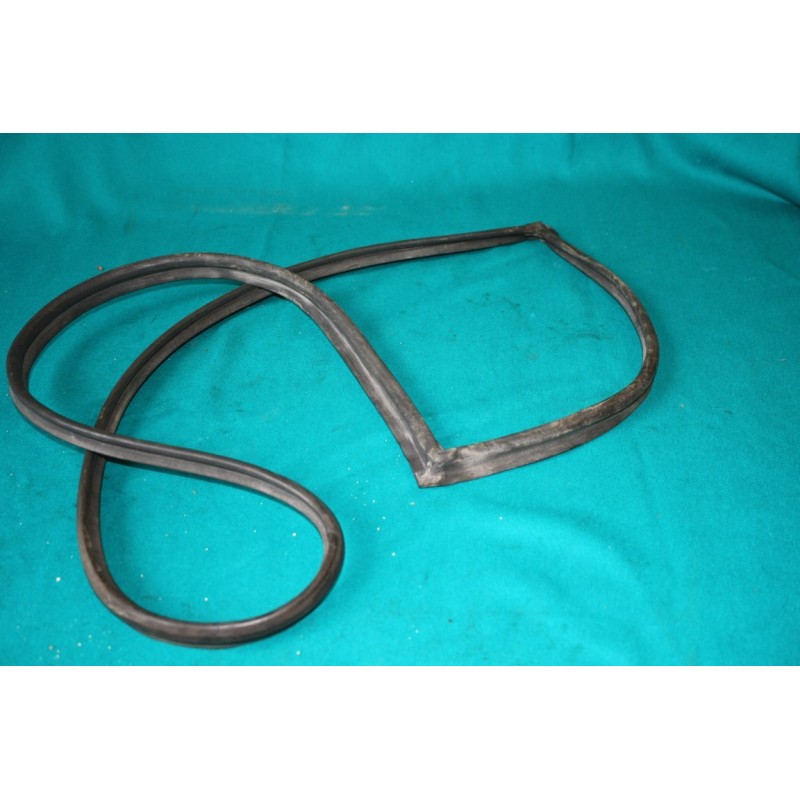 Tesnenie výklopného skla 