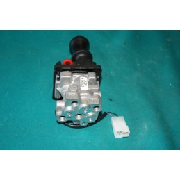 Ovládač - ventil sklápania Tatra Euro