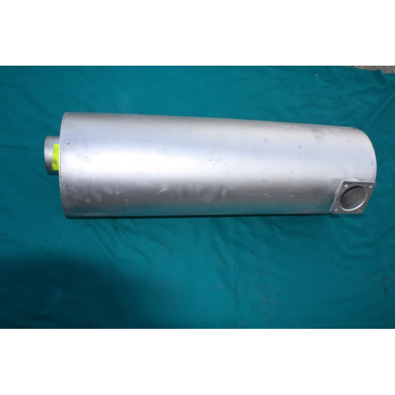 Tlmič výfuku bez držiakou T-815 Polský