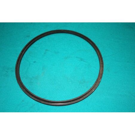 Tesnenie nádržky servoriadenia T-148/T-815