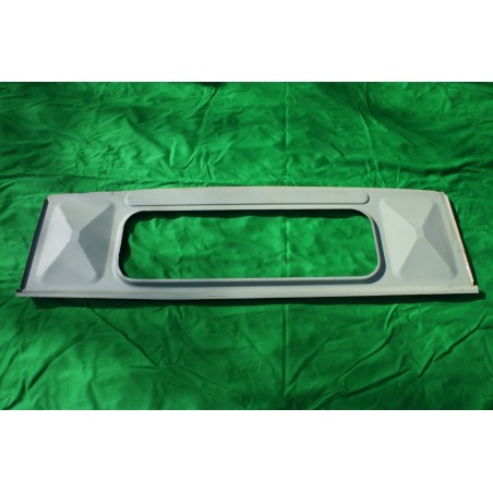 Časť zadnéj steny kabíny T-148