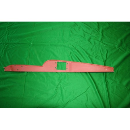 Výlisok stlpika dverí ľavý T-148