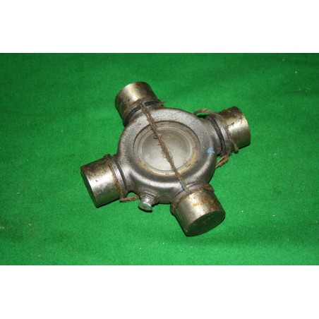 Kardánový kríž MTS