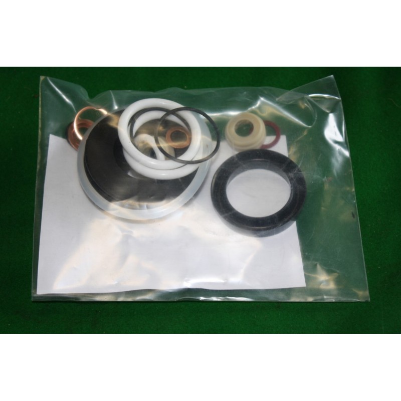 Sada tesnenia posilovača radenia T-815