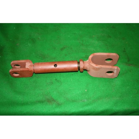 Napínacia skrutka kratšia AM-369