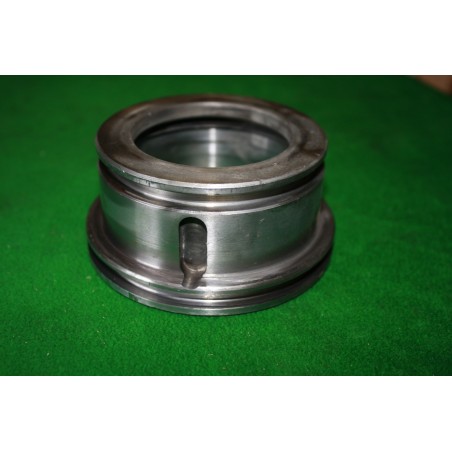 Piest pomoc. pohonu Tatra