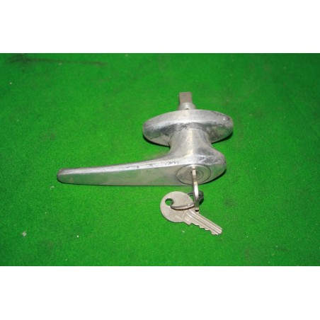 Zámok dverý s klúčikom