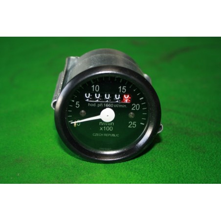 Otáčkomer s motohodinami D60 Tatra