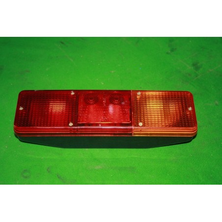 Svetlo zadné 3 dielné bez osvet. Špz China