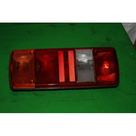 Svetlo zadné 5 dielné bez osvetlenia Špz pravé