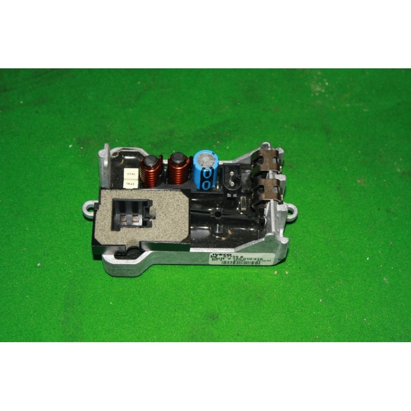 Regulátor PVVM 24V Tatra