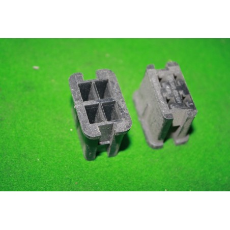 Zásuvka 4 polová Tatra