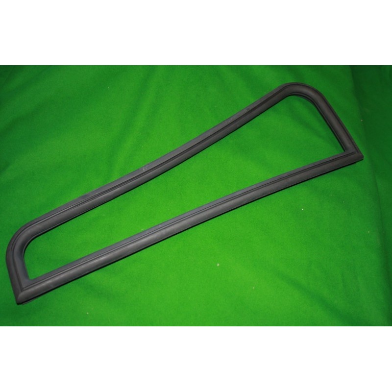 Rám vetracieho okna ľavý Tatra