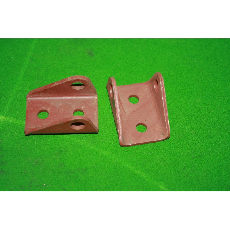 Ložisko kapoty Pv3s pravé