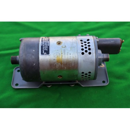 Motorček stieračou T- 813