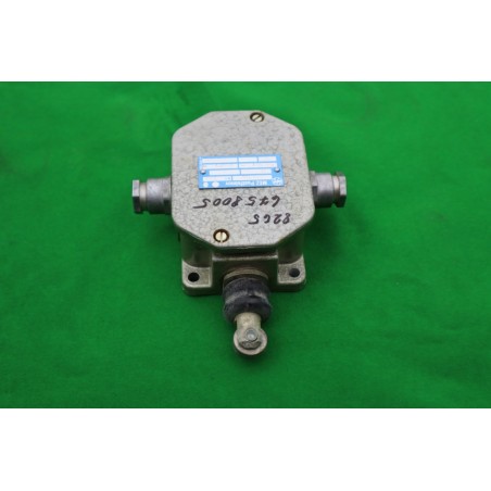 Spínač koncový UEMr16G - 15A 500V