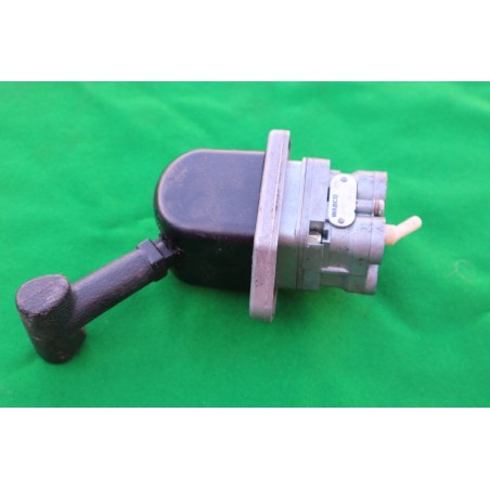 Ventil ruč.brzdy Tatra