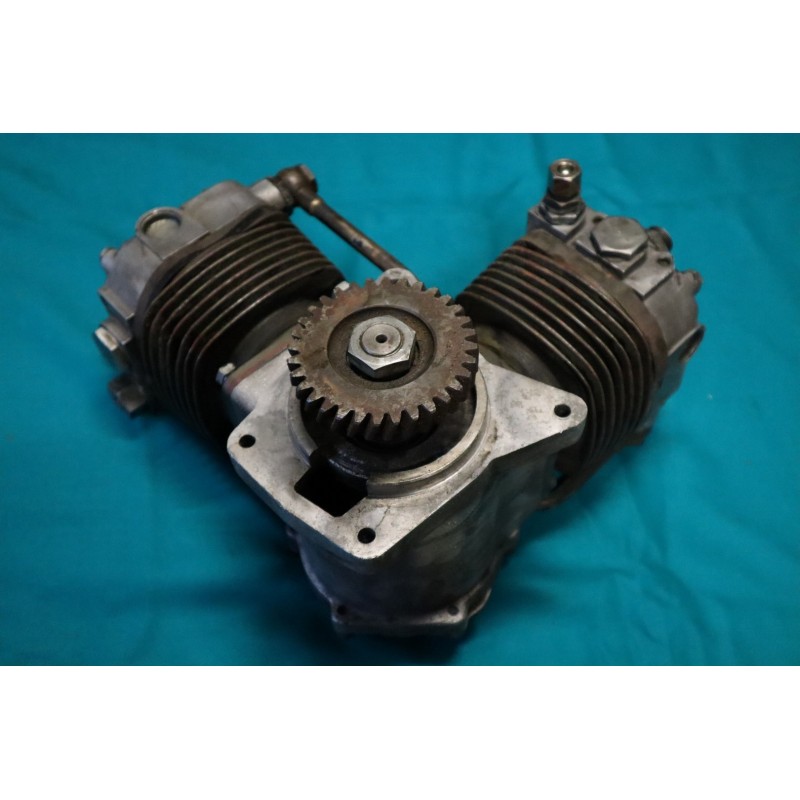 Kompresor  2 valcový olejom chladený 4132A Tatra