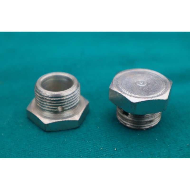 Skrutka dutá M 22x1,5