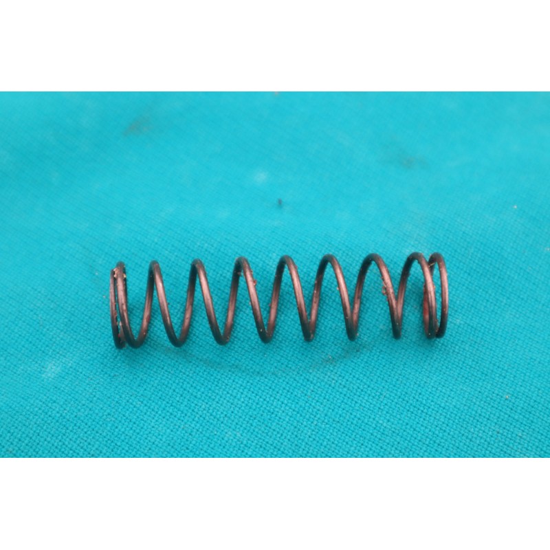 Pružina piestu valčeka spojky T-148