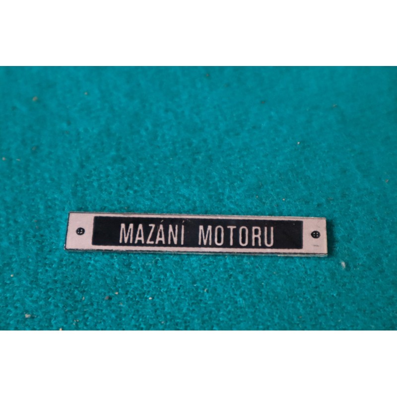 Štítok mazanie motora